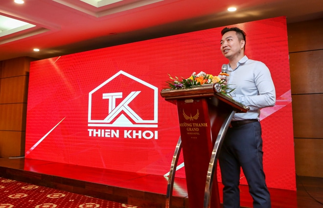 CEO Nguyễn Thành Dũng của Bất động sản Thiên Khôi là người có tầm ảnh hưởng lớn trong ngành bất động sản tại Việt Nam, đặc biệt trong lĩnh vực bất động sản thổ cư, nhà phố